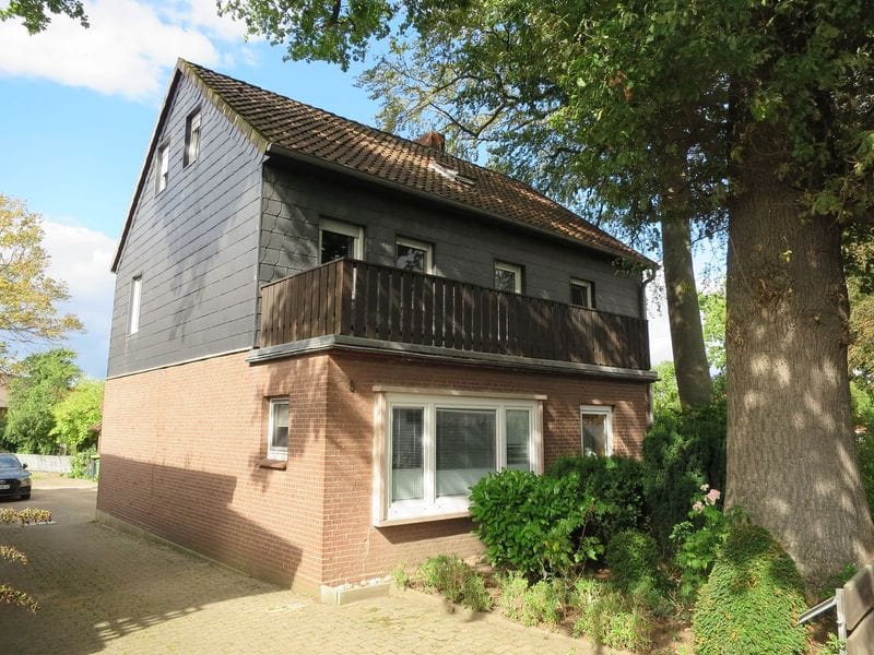 Einfamilienhaus mit großem Garten, Harsum-Adlum – Straßenansicht